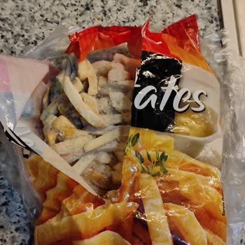 A101 Nimet Dondurulmuş Patates Küflü!