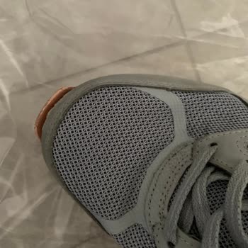 Skechers Ayakkabı Üretim Hatası