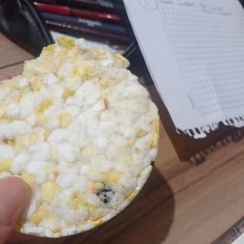 Eti Gıda Eti Gong İçinde Siyah Şeyler Bulunan Ürün