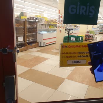 Şok Marketler Mağazayı Erken Kapatmak