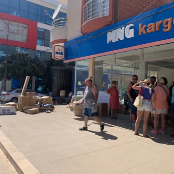 MNG Didim Şubesi Dağıtım Yapmıyor Şube Bitmiş Vaziyette