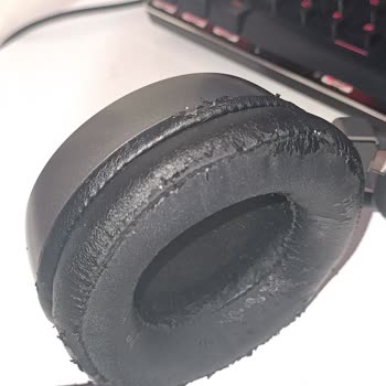 Gamepower Jin Kulaklık Pedi Soyuluyor