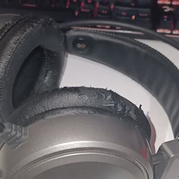 Gamepower Jin Kulaklık Pedi Soyuluyor