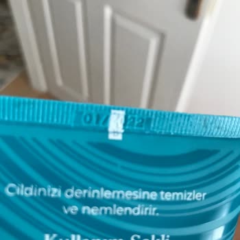 Dilan Polat Estetik Çorum'da Çatlak Onarımı