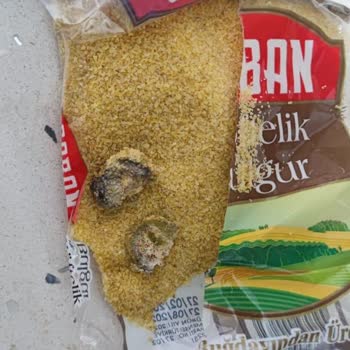BİM İnce Bulgur İçinden Küf Kitlesi Gibi Bir Madde Çıktı