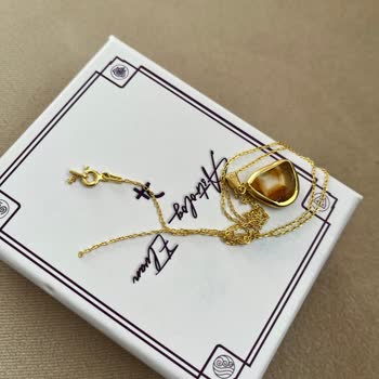 Astrolog Elvan Kusurlu Ve Kalitesiz Ürün