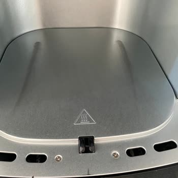 Tefal Easy Fry&Grill XXL Model Airfry Tabanında Çizilme Sorunu