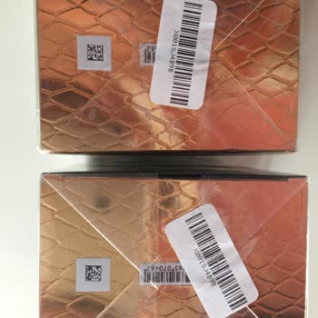 My Experience with Counterfeit Versace Crystal Noir EDP at Amazon