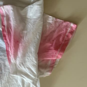 Bershka Tişörtümün Renk Değiştirmesi