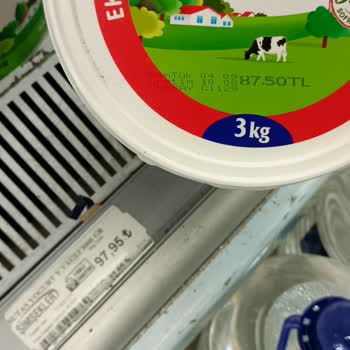 Ataşehir Ferhatpaşa Mahallesi Üsküdar CD Eki Şimşekler Market Hakkında Şikayet