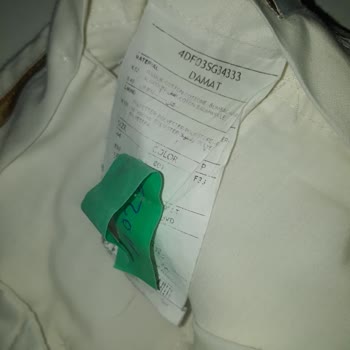 Dry Center Kuru Temizleme Maltepe Park Pantolonu Kullanılamaz Hale Getirdi