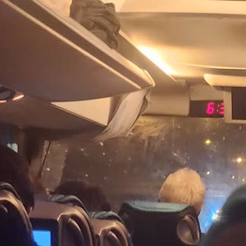 Metro Turizm Otobüsünde Yolcuların Üstüne Tavandan Su Akması