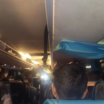 Metro Turizm Otobüsünde Yolcuların Üstüne Tavandan Su Akması