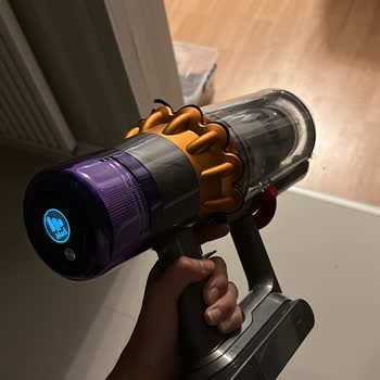 Dyson V 15 Silikon Lastik Sorunu
