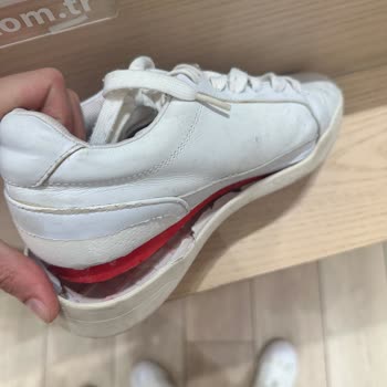 Lacoste Kusurlu Ürün Satışı İade Değişim Talebimi Defalarca Reddetmesi