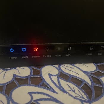 D Smart Net Kırmızı Işık Yanıyor