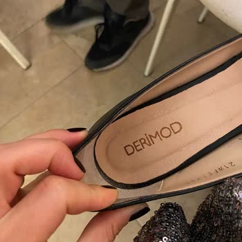 Derimod Topuklu Ayakkabının İlk Giyişte Deforme Olması