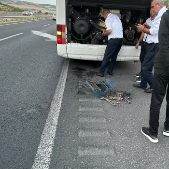 Kamil Koç Rötar Üstüne Araba Arızalandı.