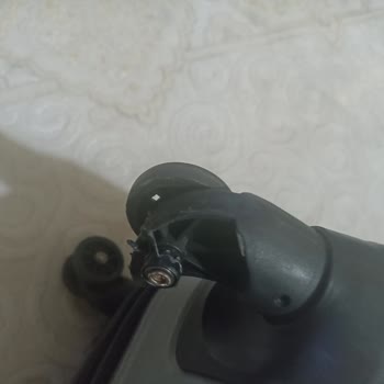 THY Hasarlı Bagaj (kırık Teker)