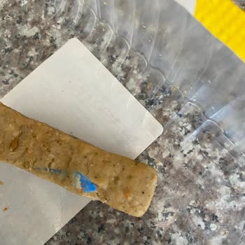 Erpiliç Marka Parmak Köfte İçinde Çıkan Cisim