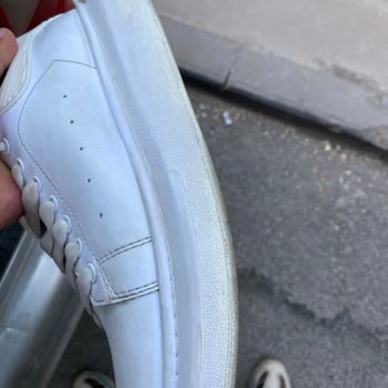 Elle Ayakkabı Yine Mağdur Etti