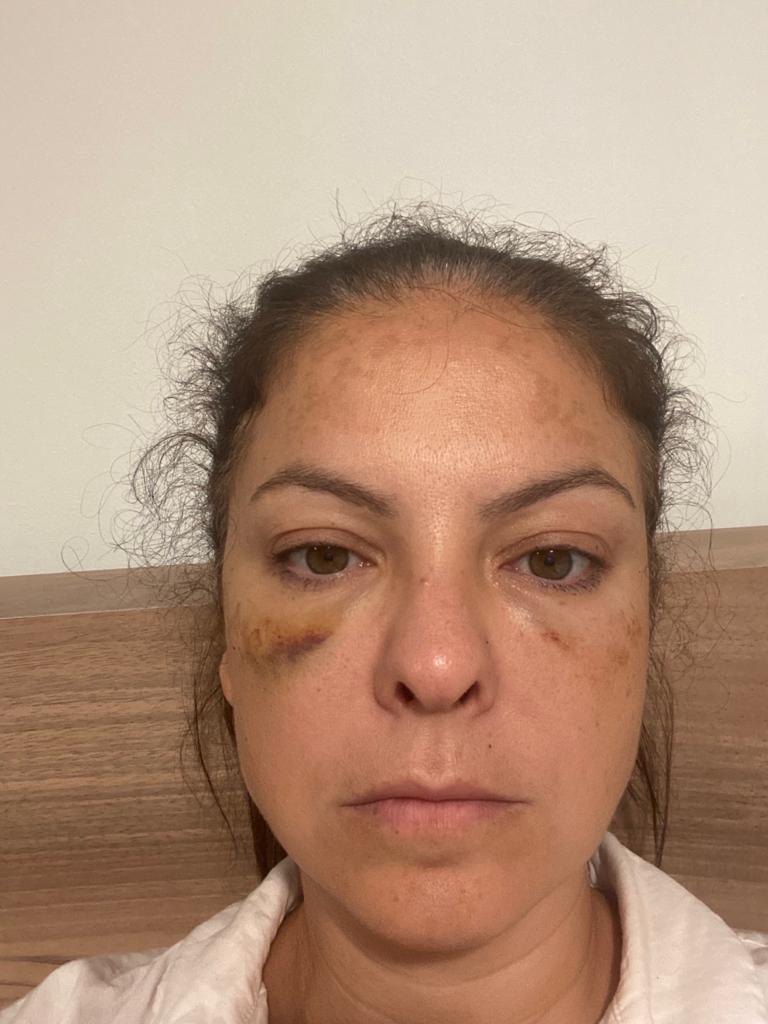 Busty porno videolarni tomosha qiling