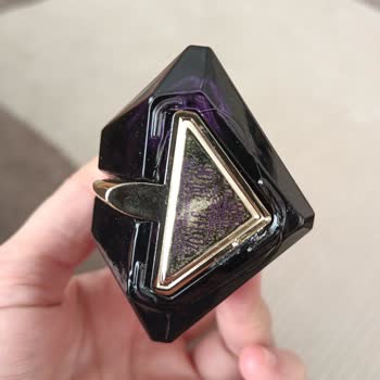 Gumrukmallarisatisi.com Orijinalliği Şüpheli Ürün Satıyor!