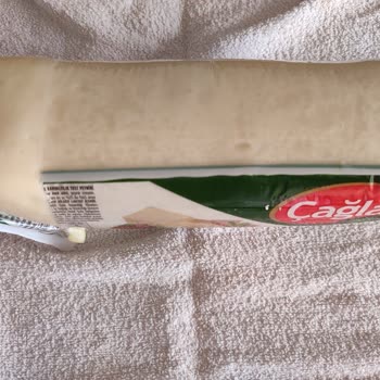 Çağlak Süt Ürünleri Kaşar Peynirinde Gözenekler Oluştu Aynı Zamanda Paketi Şişti