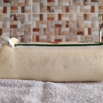 Çağlak Süt Ürünleri Kaşar Peynirinde Gözenekler Oluştu Aynı Zamanda Paketi Şişti