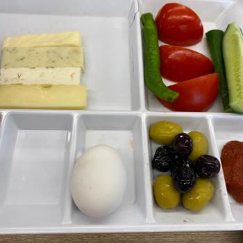 Köfteci Yusuf Kötü Servis Kötü Muamele