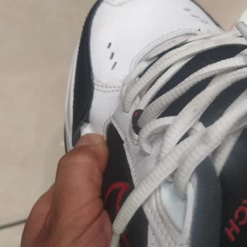 FLO Ayakkabı FLO Nike Ayakkabımın Değişimini İstiyorum