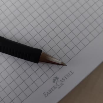 Faber Castell Grip 1347 Uçlu Kalem Paslandı