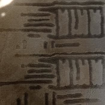 Festival Halı Altın İpinin Rengi Üstüne Sapsarı Geçti