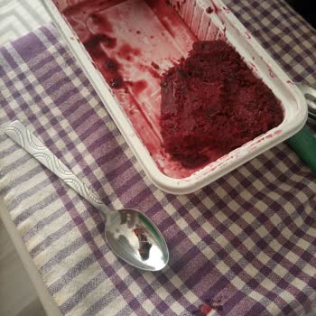 Kahramanmaraş Marfedo Dondurma Dondurma İçinden Çıkanlar