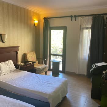 Golden Age Crystal Bodrum Resimlerle Alakası Olmayan Otel