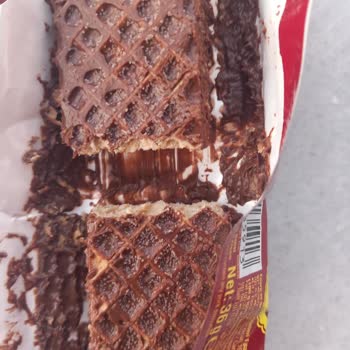 Ülker Çikolatalı Gofrette Bozuk Çikolata