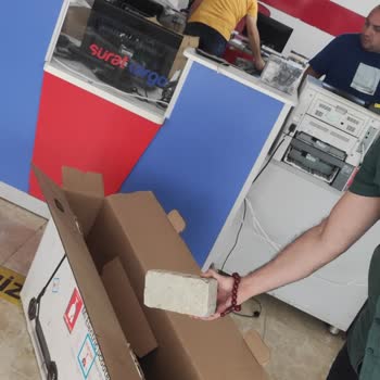 Sürat Kargo Dolap Uygulaması Alınan Ürün İçi Boş