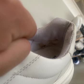 Deichmann Aldığım Ürünün Garantisinin Arkasında Durmuyor