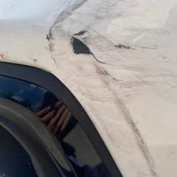 Zuğa Beach Restaurant Vale Araç Hasarı