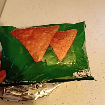 Doritos Taco Baharatlı Cips Paketinin Havayla Doldurulmuş Olması