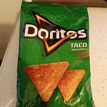 Doritos Taco Baharatlı Cips Paketinin Havayla Doldurulmuş Olması