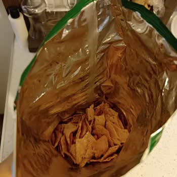 Doritos Taco Baharatlı Cips Paketinin Havayla Doldurulmuş Olması