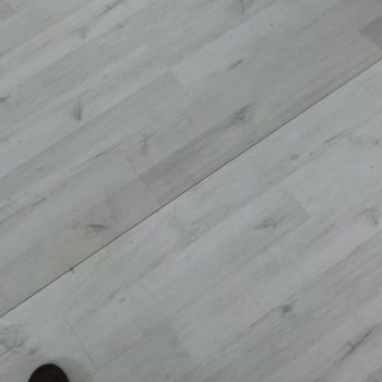 Floorpan Laminat Parke Şişme Ve Ayrılma Sorunu