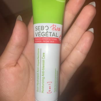 Yves Rocher Nemlendirici Krem Sivilcelenme Yaptı