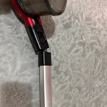 Philips Ev Aletleri Philips XC7043/01 SpeedPro Max Süpürgenin Ortadan İkiye Ayrılması