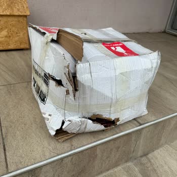 Tekirdağ İli, Ergene İlçesi, Velimeşe Mahallesi Sürat Kargo Şubesi