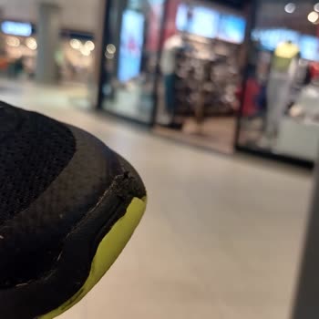 Skechers Spor Ayakkabı Önlerinin Çabuk Deforme Olması