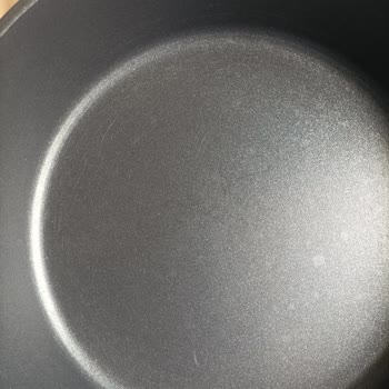Karaca Züccaciye Çizilmez Denen Tencerelerim Çizildi