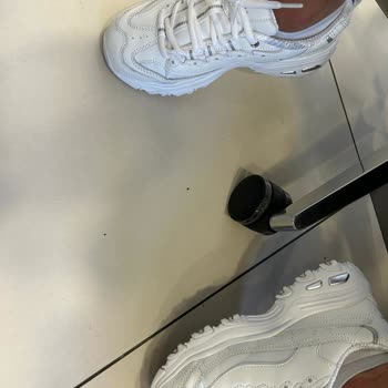 Skechers Kusurlu Ayakkabı Satışı Yaptı Ürün İadesini Almıyor,