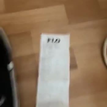 FLO Terlik Bir Hafta Bile Kullanmadan Böyle Patladı!